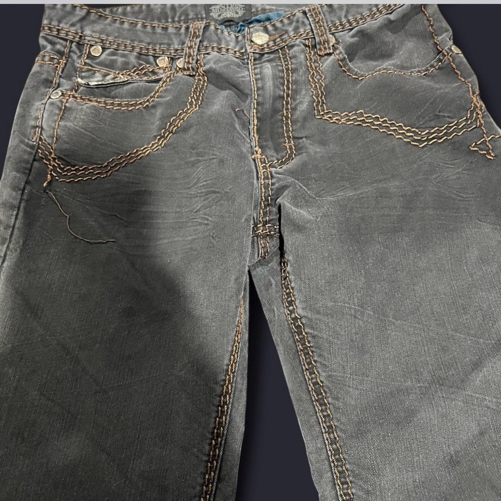 Men's Gray Jeans with Contrast Stitching